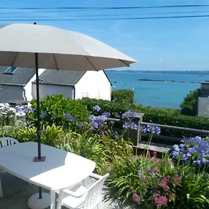 Chez Tante Jeanne Hébergement de vacances Ploubazlanec