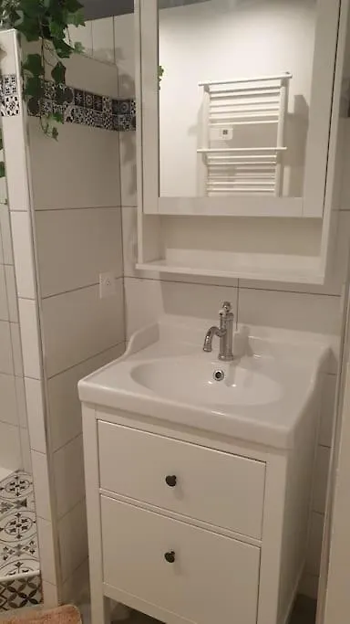 Appartement 80M2 6 Couchages Garidech France